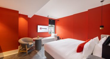 Travelodge Nimman Teman dan Keluarga Tiga Orang