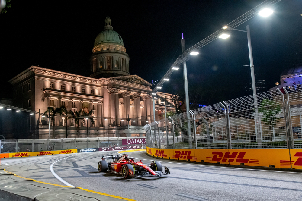 Formula 1 Singapore Grand Prix night race near National Gallery with hotel deals nearby