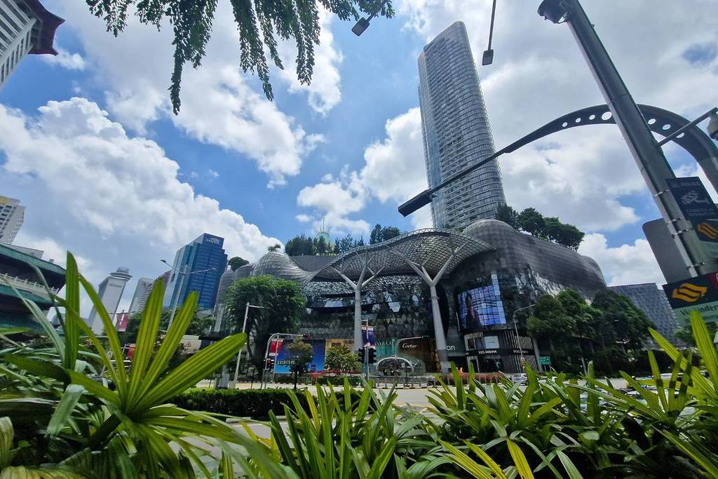 Orchard Road shopping district in Singapore, a popular festival base with easy access from any hotel near MRT Singapore.