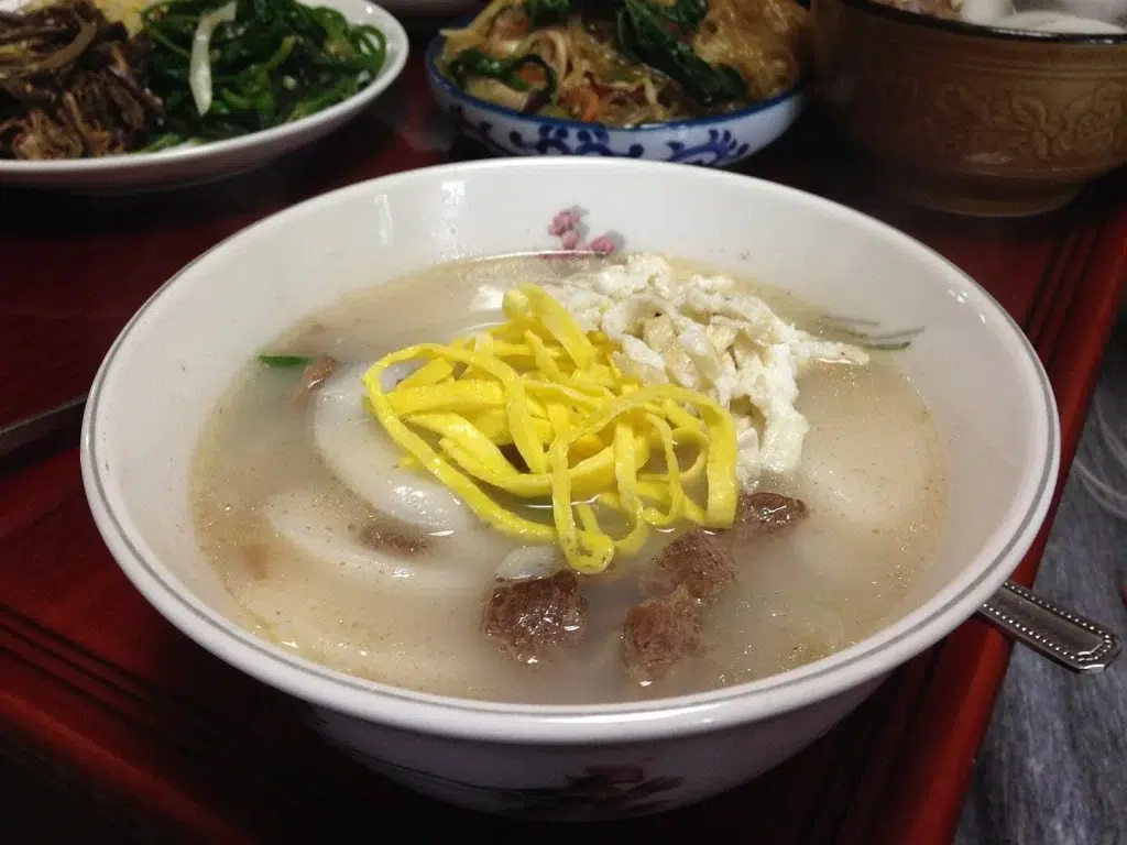 A bowl of tteokguk