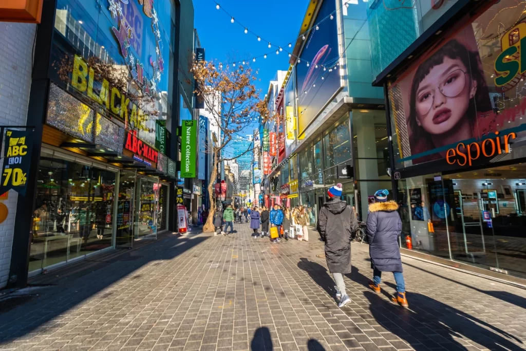 A walkable street in Myeong-Dong, a shopping district in Seoul